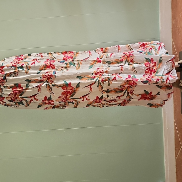 Roxy Hawaiian Hibiscus Long Dress - Picture 7 of 15